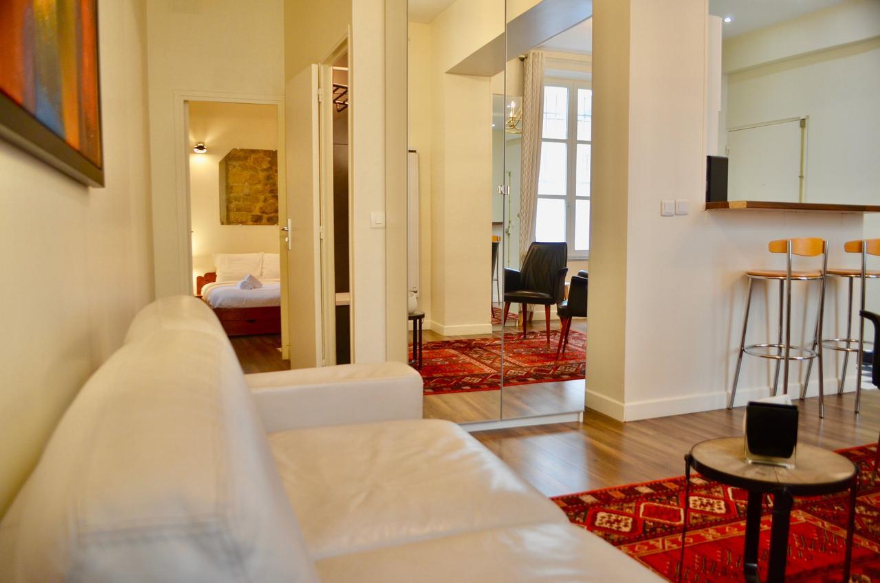1 Bedroom In The Heart Of The Marais Area Parigi
