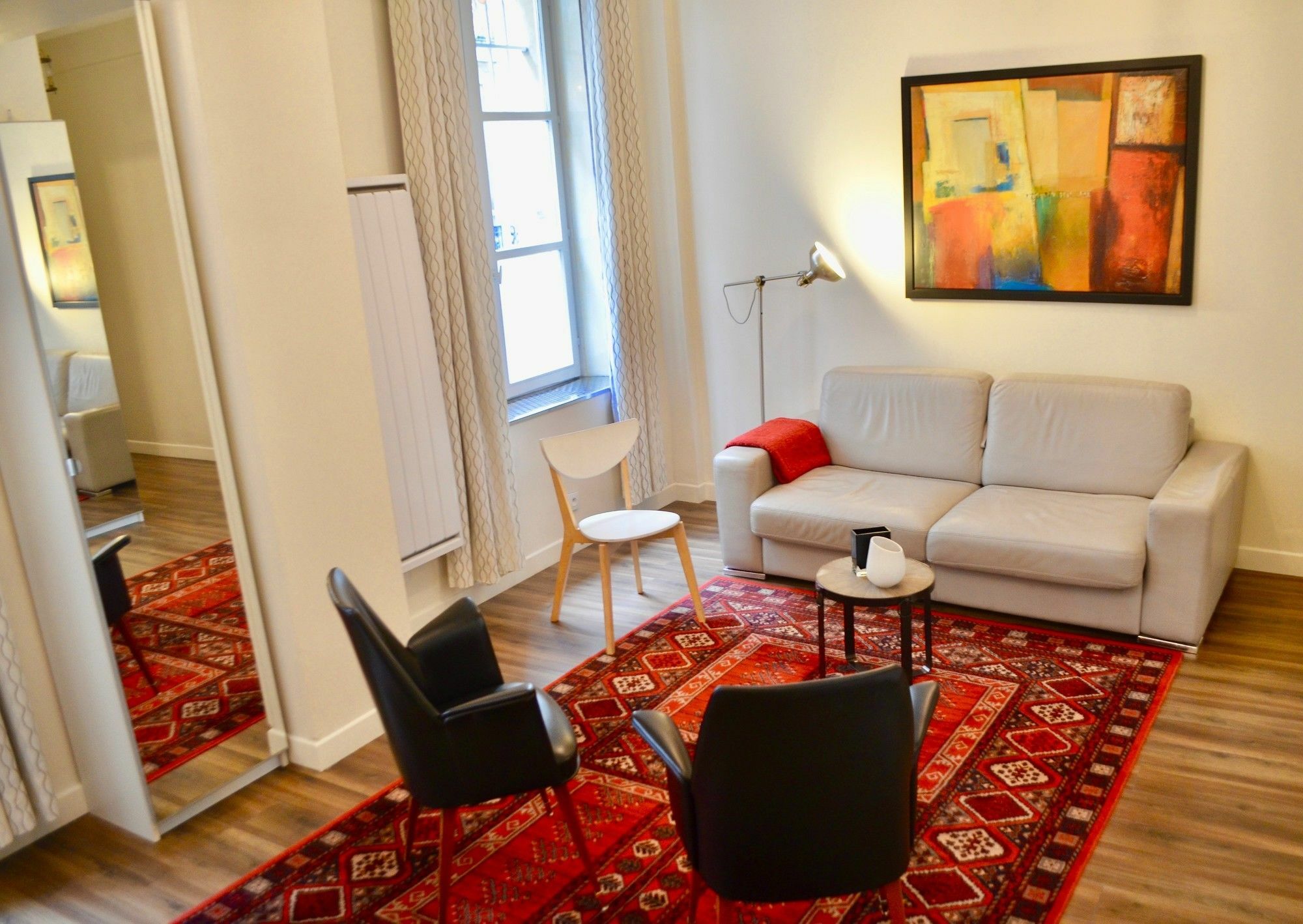1 Bedroom In The Heart Of The Marais Area Parigi